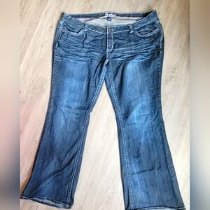 Amethyst Jeans 24W